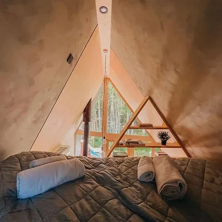 Unique Tiny House In Countryside Hébergement de vacances Kuelaaseme